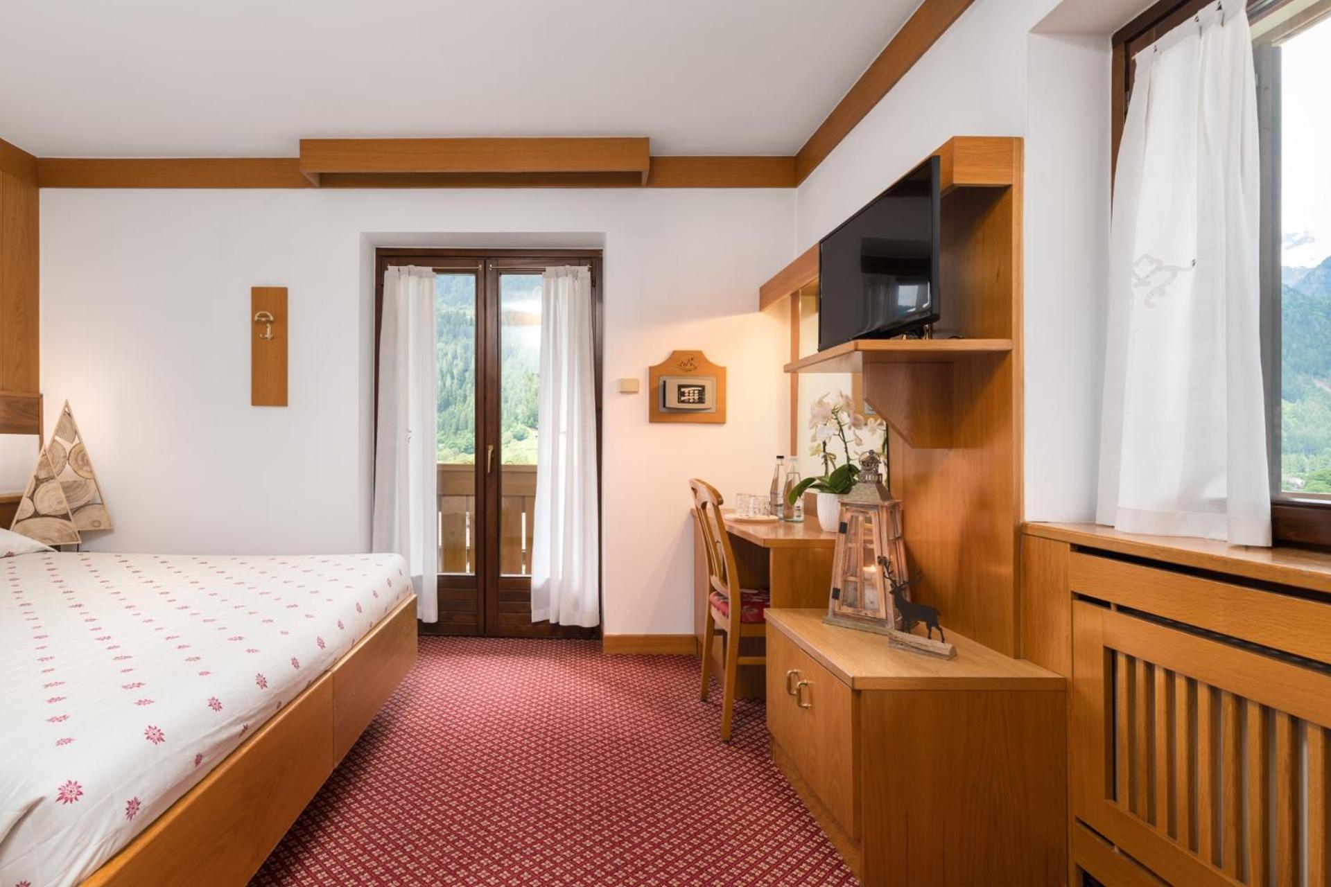 Hotel Bellavista Pinzolo Kültér fotó
